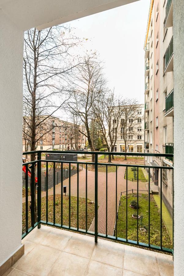 Ochota Sunny Apartment Varşova Dış mekan fotoğraf