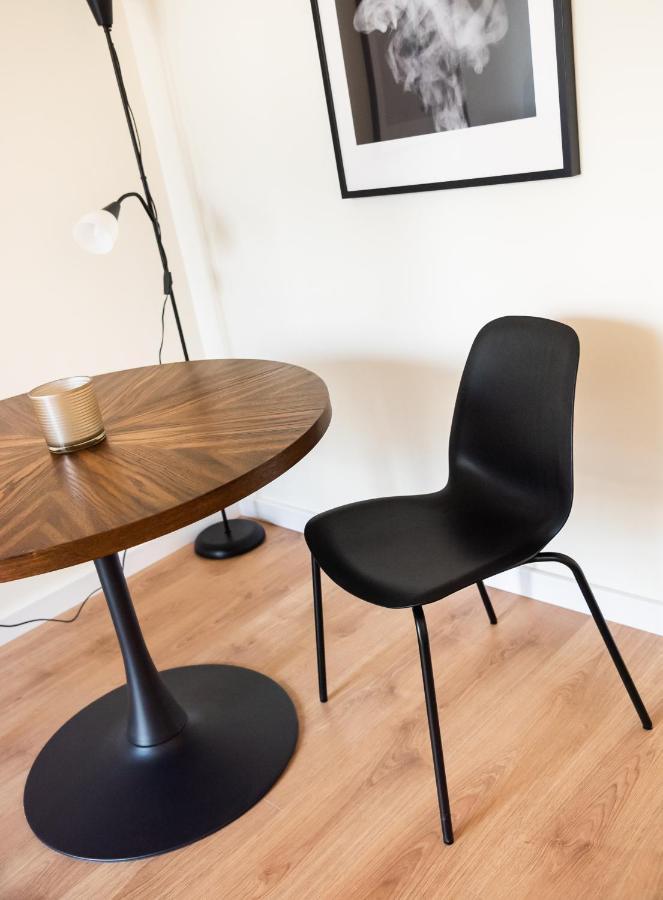 Ochota Sunny Apartment Varşova Dış mekan fotoğraf