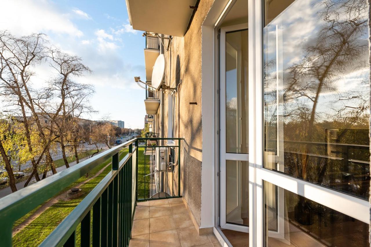 Ochota Sunny Apartment Varşova Dış mekan fotoğraf