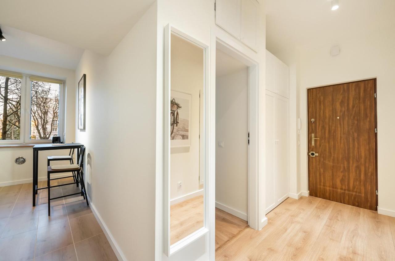Ochota Sunny Apartment Varşova Dış mekan fotoğraf